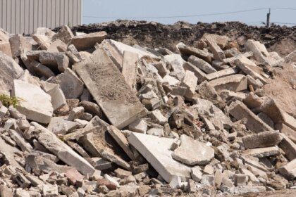 Techniques de recyclage du béton : impact sur la qualité du matériau recyclé