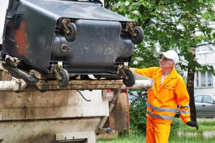 Optimisation des systèmes de gestion des déchets urbains grâce à la mise en œuvre des principes de l'économie circulaire