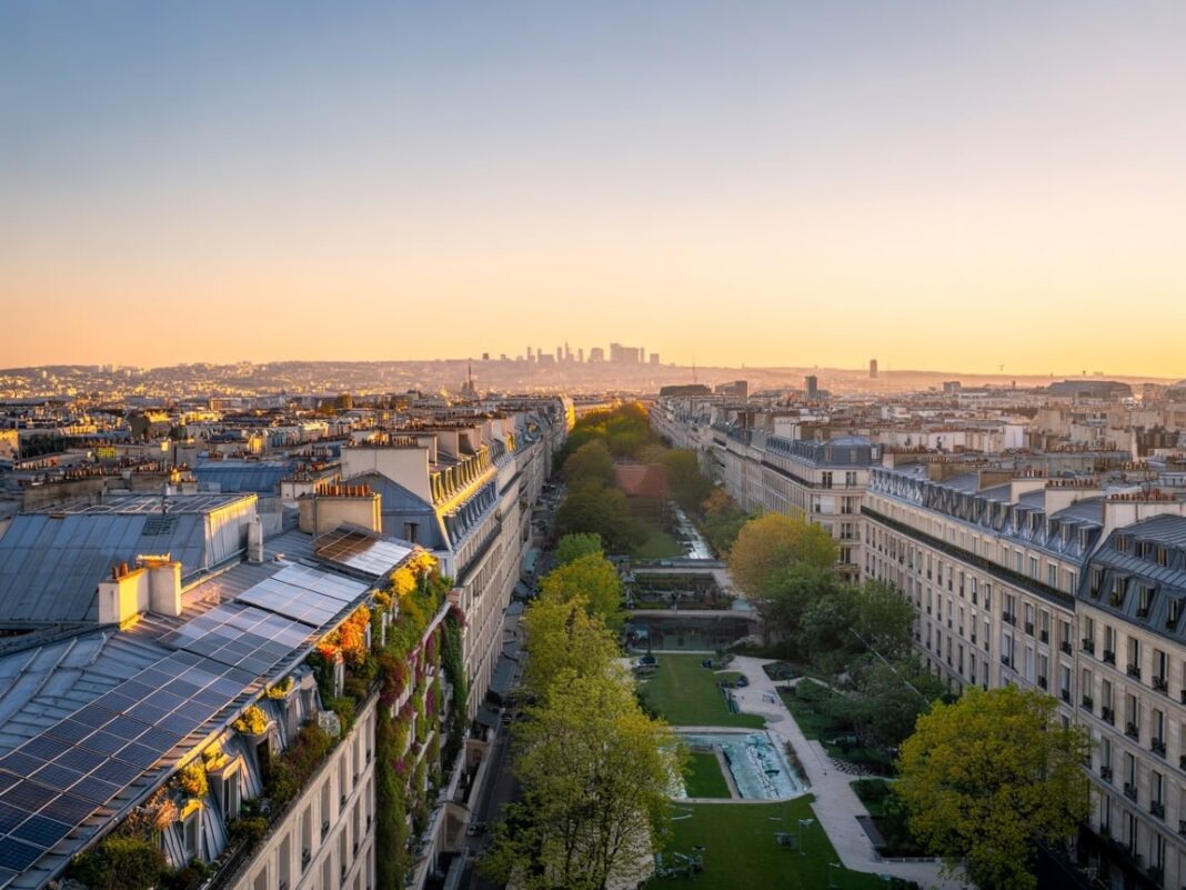 Comment Paris révolutionne l'urbanisme durable malgré ses 2000 ans d'histoire